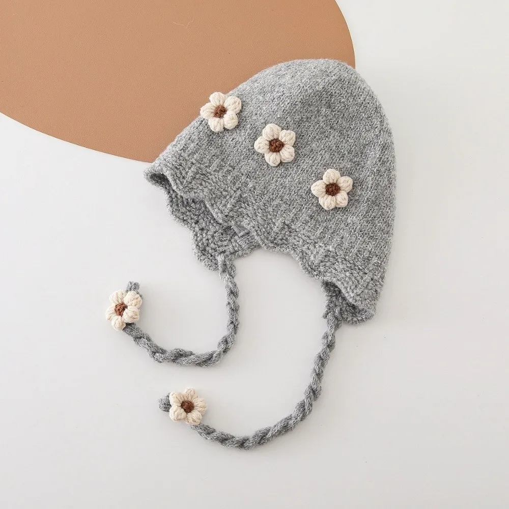 New Windproof Pullover Cap Coldproof Pompom Beanie Hat Knitted Flower Ear Protection Hat Autumn and Winter