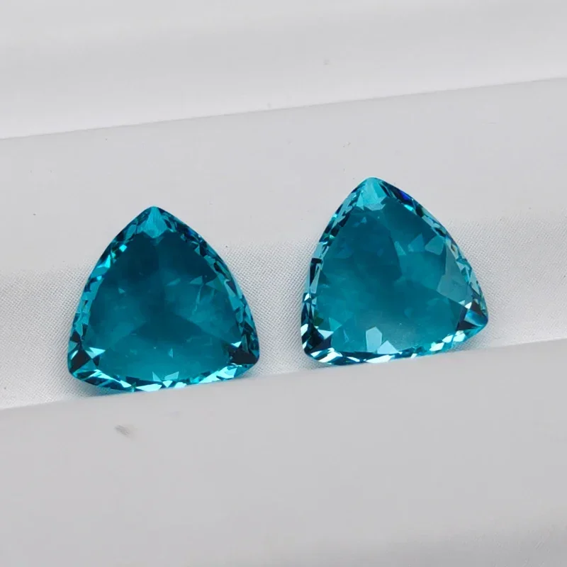 Trillion-förmiger, im Labor gezüchteter Paraiba Neonblau VVS1 für DIY-Anhänger – Fortschrittliche Schmuckherstellungsmaterialien mit Zertifikat