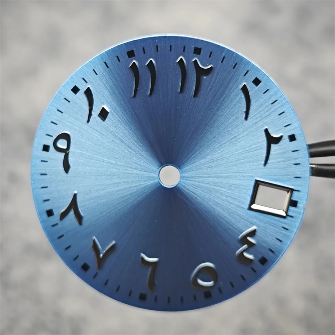 Watch Dial Arabic Numeral with Single Calendar Watch Faces Accessories 28.5mm For NH70 / NH35 / NH36 Movements