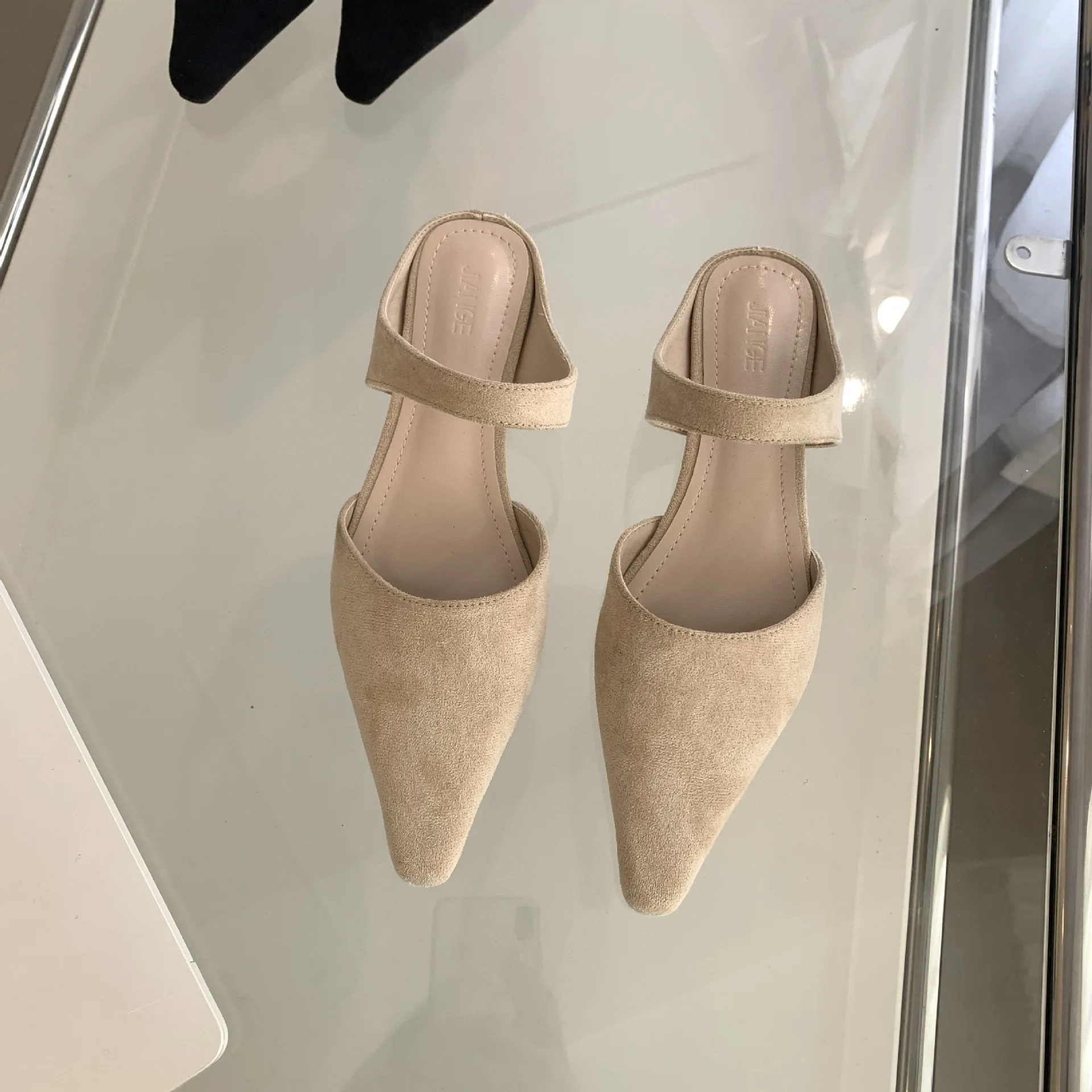 Baotou Half Support Shoes Pointed Flat Heel Sandals Solid Color Small Fragrant Velvet Women's Baotou Back Empty Women's Shoes