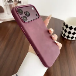 Vintage Faux Leather Phone Case - Luxury Anti - Slip Grip Shockproof Cover - iPhone 15 (Wine Red)