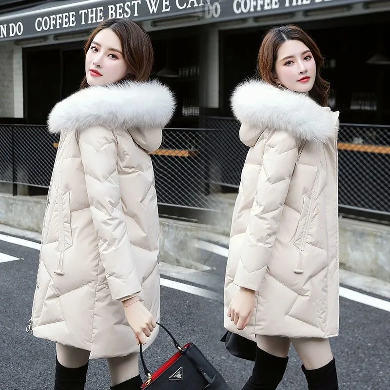 

2023 New Women White Duck Down Jacket Winter Coat Female Mid Length Version Parkas Hooded Outwear Thicken Fur Collor Overcoat