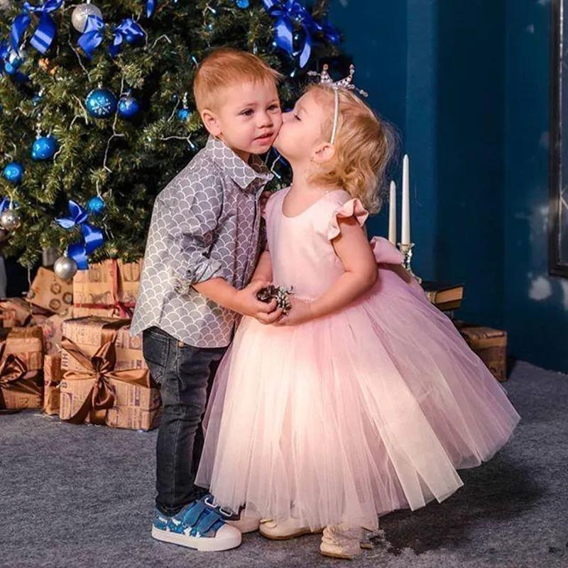 

Cute Puffy Pink Ball Gown Girl Pageant Dress Pearls Beading Flower Girl Dresses Tulle Satin Bow First Communion Dress