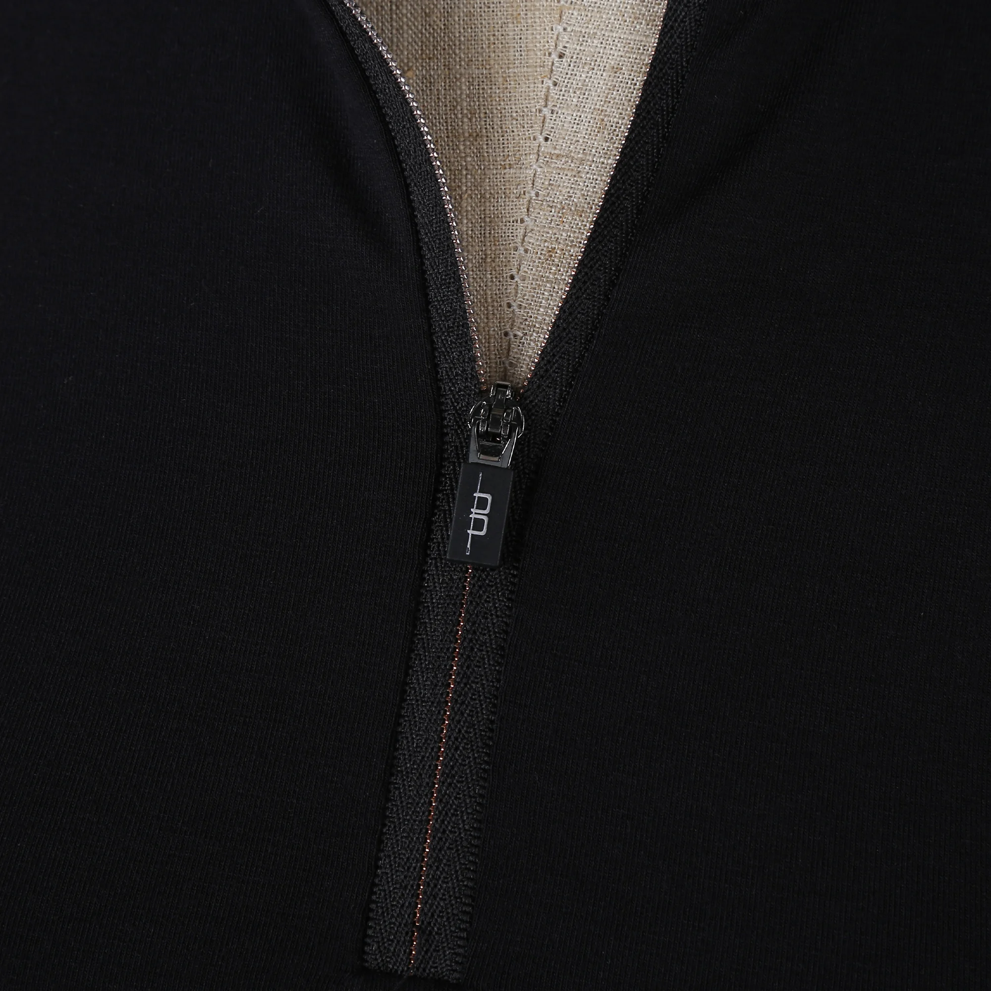 riding horse suit equine coat long sleeve black T shirt cool clean breathable fabric competition equestrian equipment 2