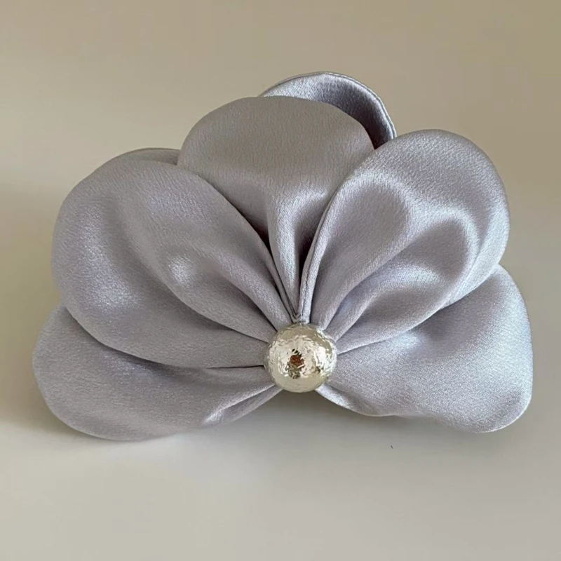 Koreanische Satin-Blütenblatt-Haarspange - Elegante Hochsteckfrisur-Haarklammer, Schlichtes & Süßes Haaraccessoire für Urlaubsfotos – Detail 7