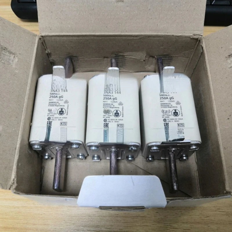 

fuse 3NA3 144A