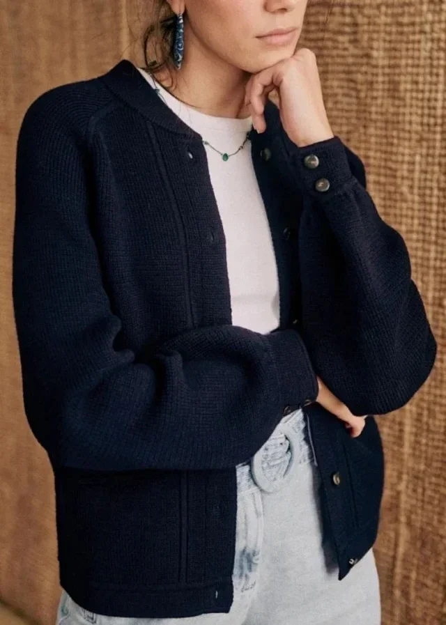 

Women Sweater Coat O-neck Single Breasted Simple Long Sleeve Knitted Cardigan