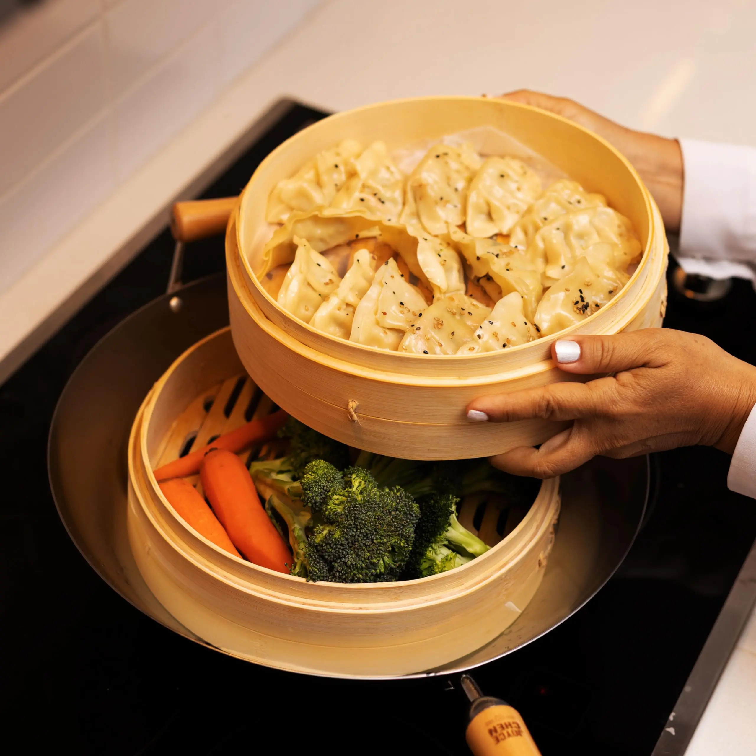 Steamer Basket Handmade Bamboo Steamer Basket with Lid for Dim Sum Dumplings Buns Rice Asian Foods