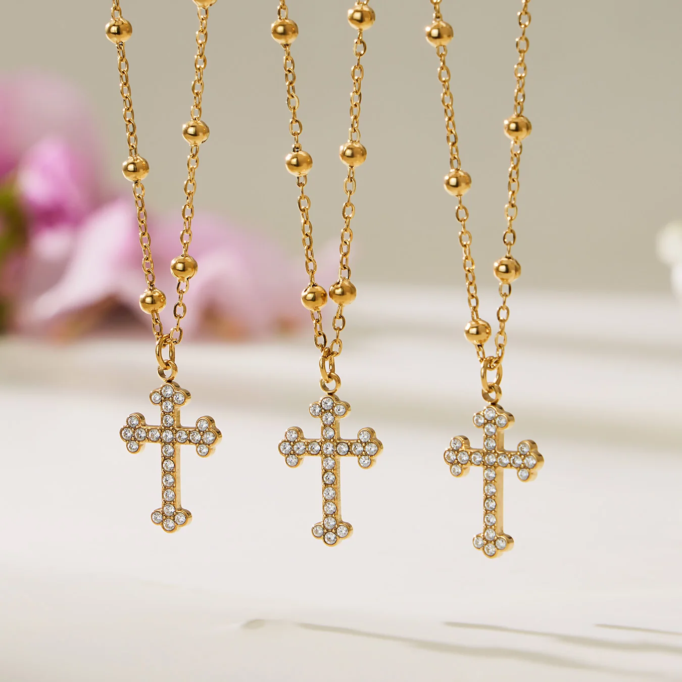 Glänzende Zirkon Kreuz Anhänger Halskette Edelstahl vergoldet Kette Armband Vintage Ohrringe Goldener Ring Damen Schmuckset – Detail 13