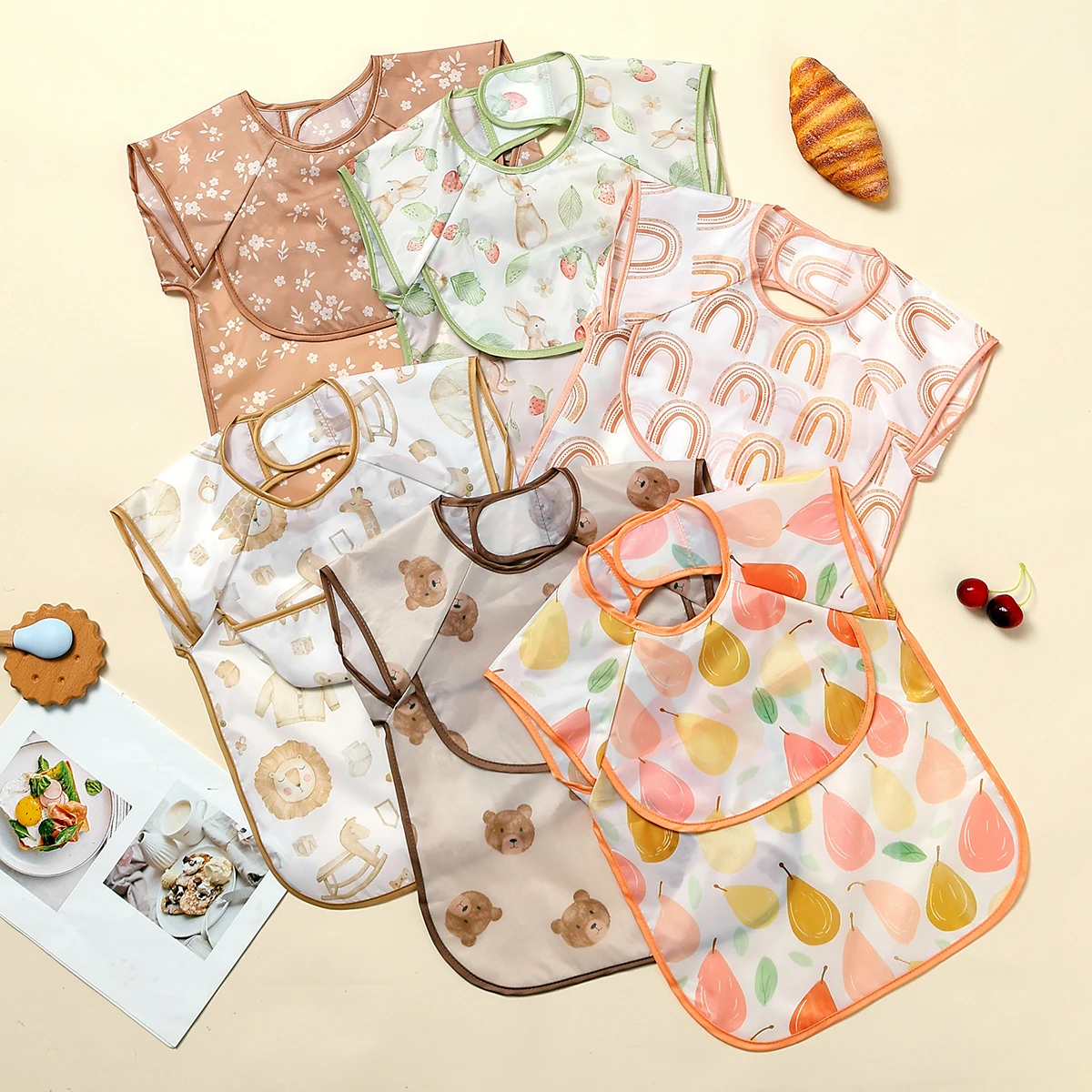 Elinfant Wash-Free Feeding Bib 1