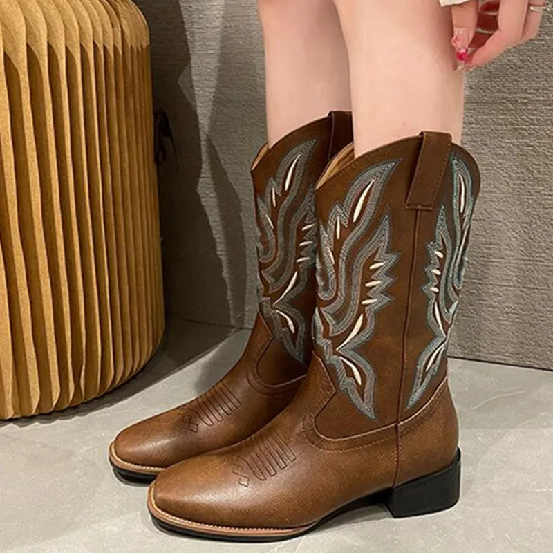 Shoes for Women Western Cowboy Boots for Woman 2023 Zip Embroidered Pointed Toe Heels Spring Autumn Brown Casual Medium Heel PU