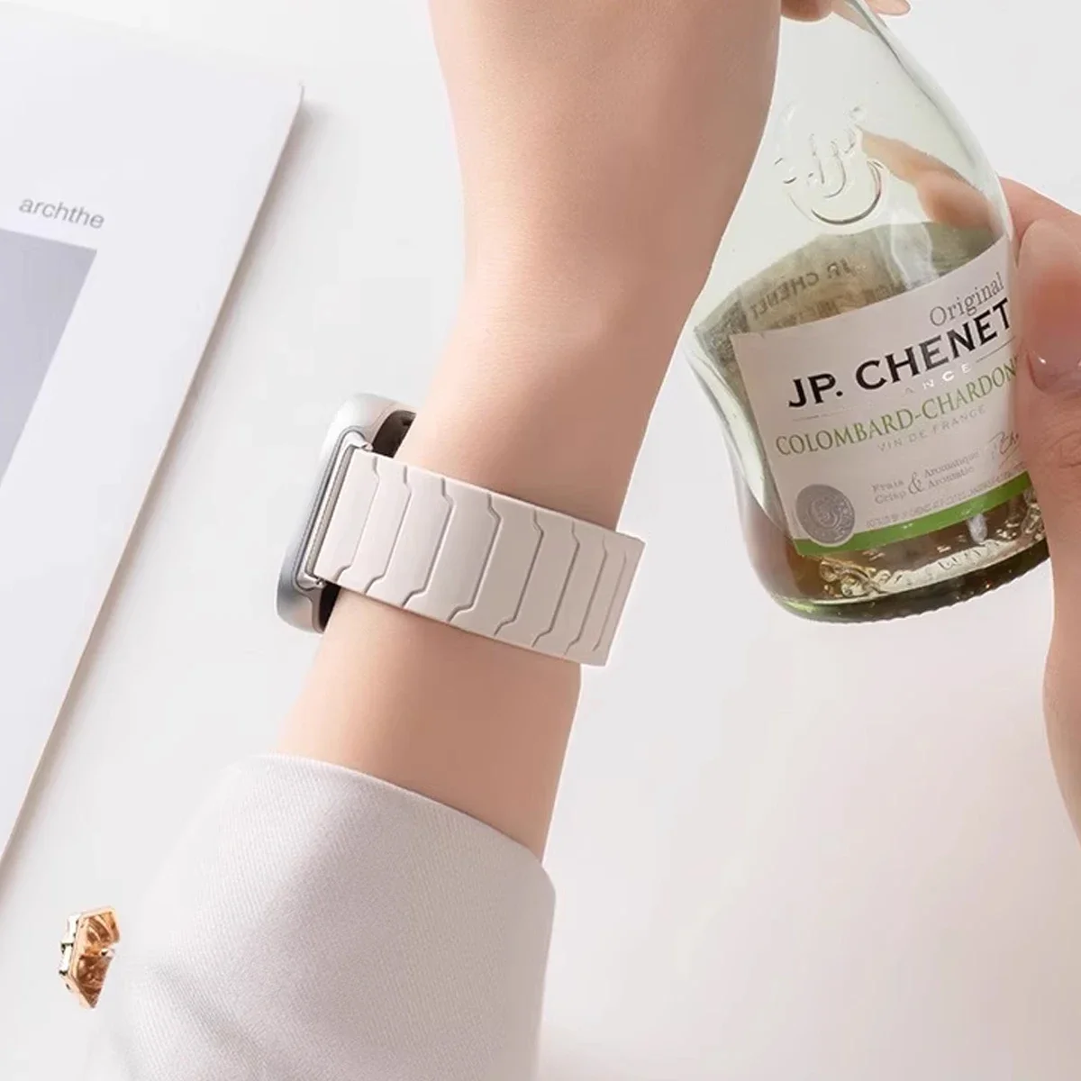 Magnetic Silicone Adjustable Strap for Smart Bracelet Wristbands