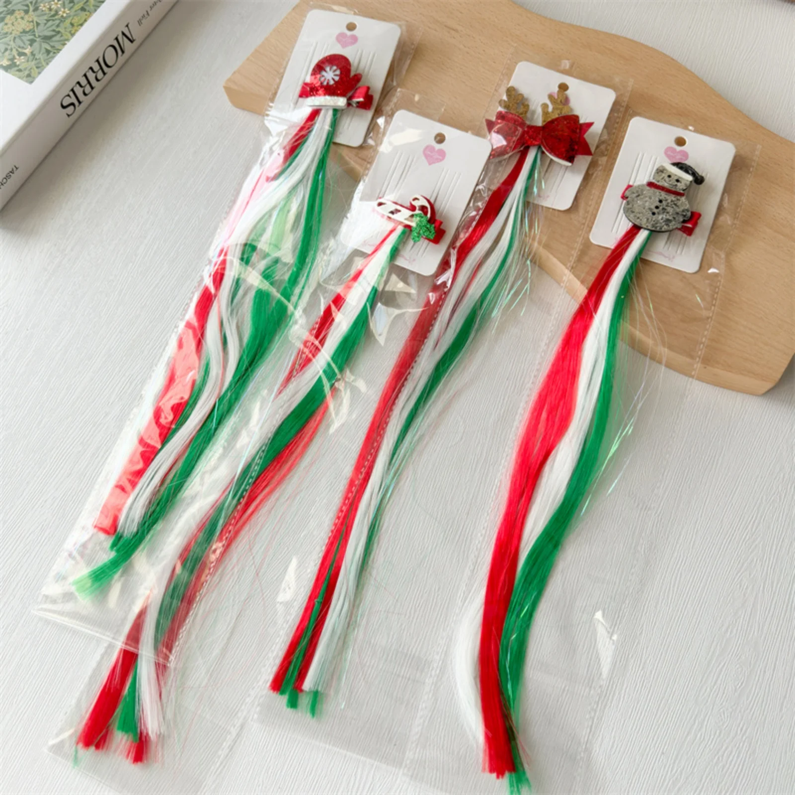 Random 1pcChristmas Tassel Hair Clips with Santa Snowman Festive Kids Hair Accessories,Cute Christmas Party Hair Decor for Girls