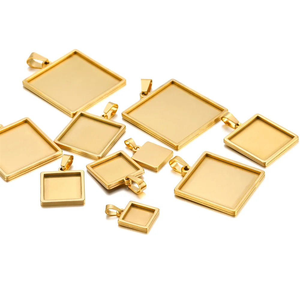 Ciondoli in Acciaio su Base oro Smaltato Arancio 23x23mm