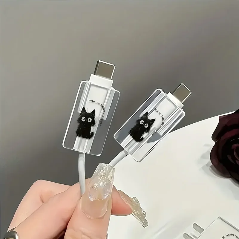 Cute Black Cat Charger and Cable Protector for IPhone 18/20W Data Line Organizer Clip Charging Adapter Cover Ideal Gift 1 Set