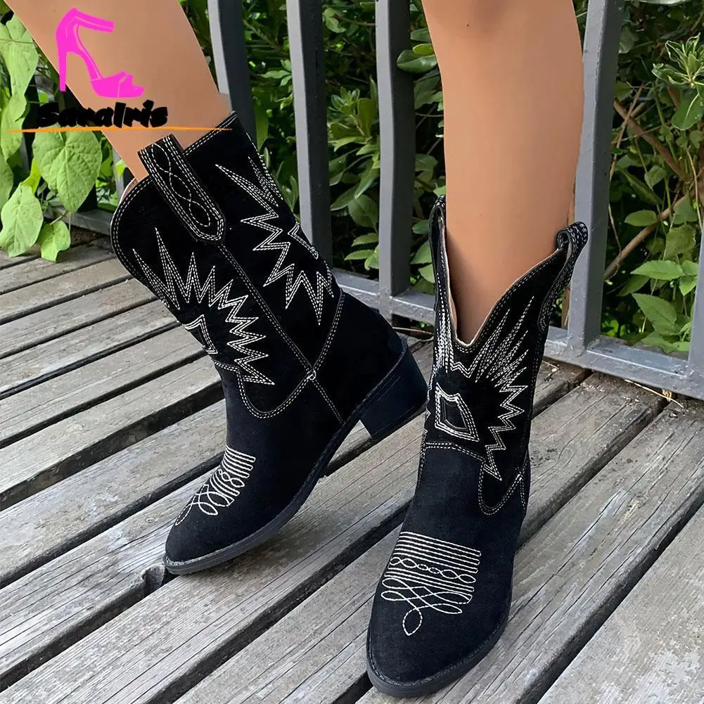 Embroidered Women Ankle Boots 2023 Hot Sale Chunky Heeled Slip On Western Boots Vintage Cowgirl Boots Casual Versatile Boots