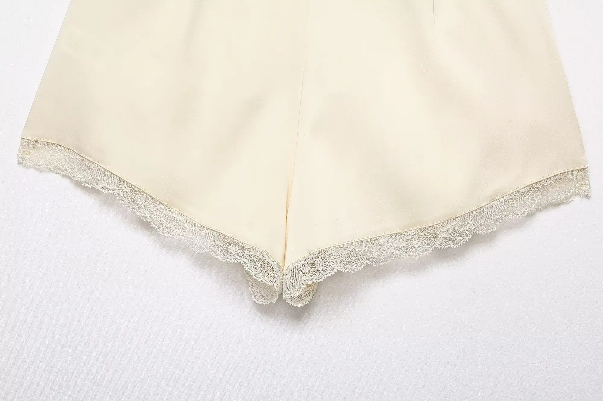 HH Damen 2026 Sommer Mode Elegante Freizeit-Party-Shorts mit Spitzenbesatz, Seitentaschen und Reißverschluss-Dekoration – Detail 12