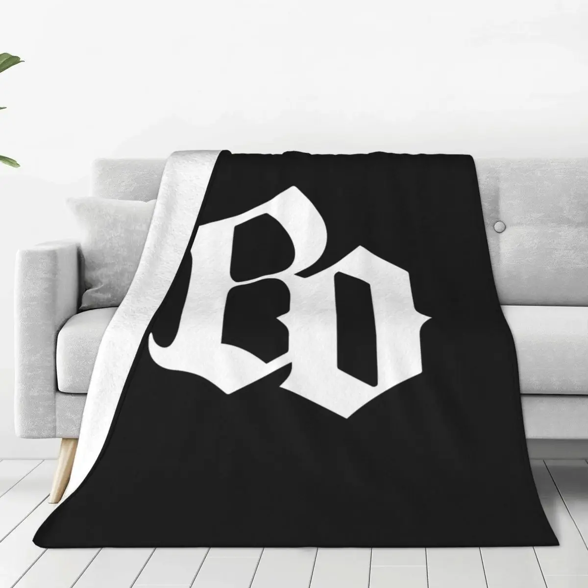 

Bohse Onkelz Logo Fleece Throw Blanket Germany Rock Music Blanket for Sofa Car Warm Plush Thin Quilt