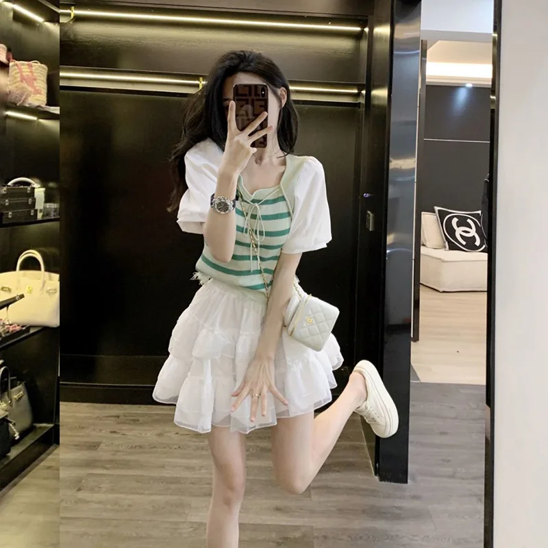 Short Sleeved Women's Summer Korean Version New Age Reducing and Slimming Striped T-shirt Top+half Skirt Two-piece Set for Women