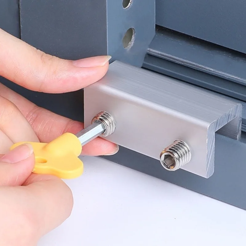 Window Lock Sliding Door Aluminum Alloy Safety Sliding Window Stopper Screen Fixing Buckle for Children 1 PCS