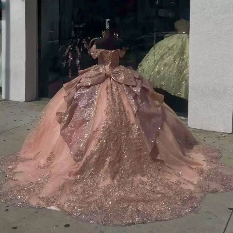 Elegant Rose Gold Ball Gown Quinceanera Dresses Handmade Appliques Evening Party Dress Woman Vestidos De Festa