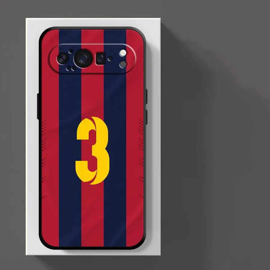 Football-Themed Phone Case - Stylish Protective  Cover