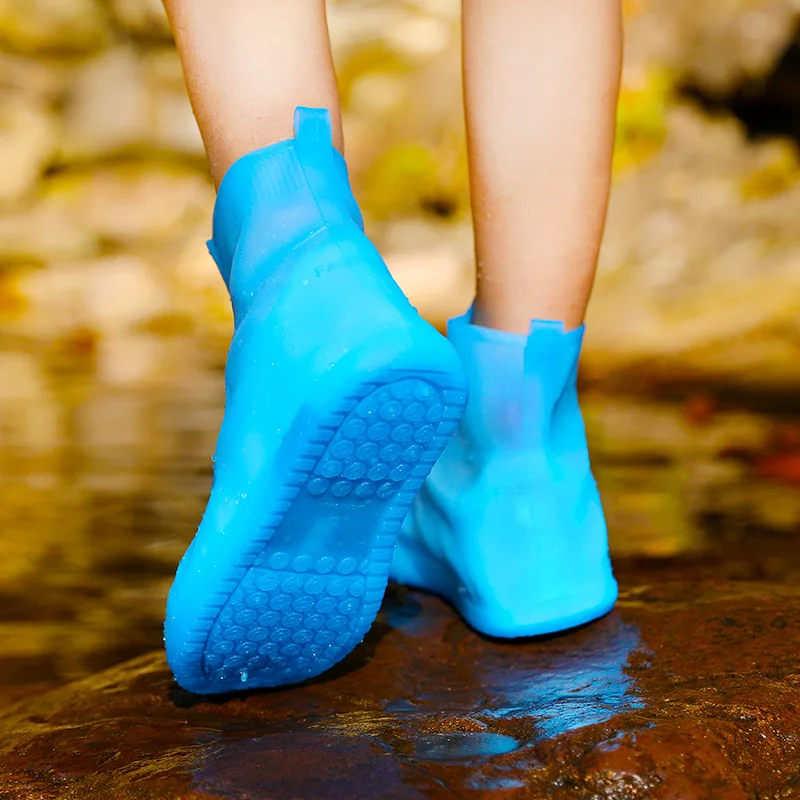 Rain boots rainproof thickened silicone shoe covers outdoor camping reusable adult children non-slip TPE water shoes SP057