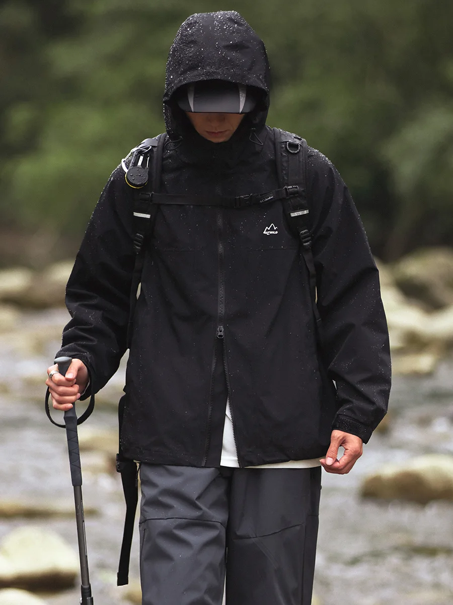 

Spring outdoor water repellent three-in-one jacket