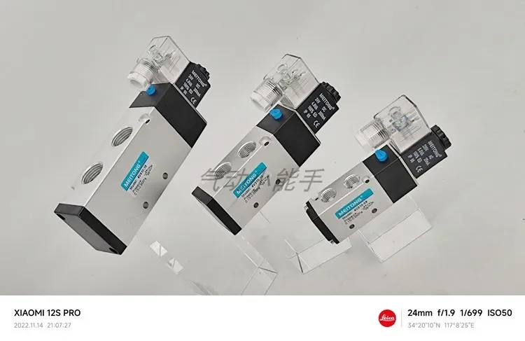 공압식 4V210-08 4V310-10 4V410-15 DC24V AC220V