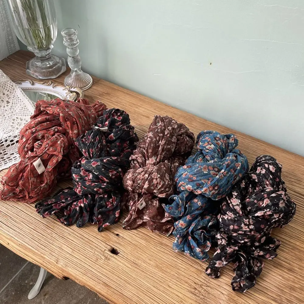 Sciarpa di lino di cotone autunno inverno moda Vintage tenere al caldo sciarpa stampata a pieghe sciarpa quadrata di design di marca di lusso 5