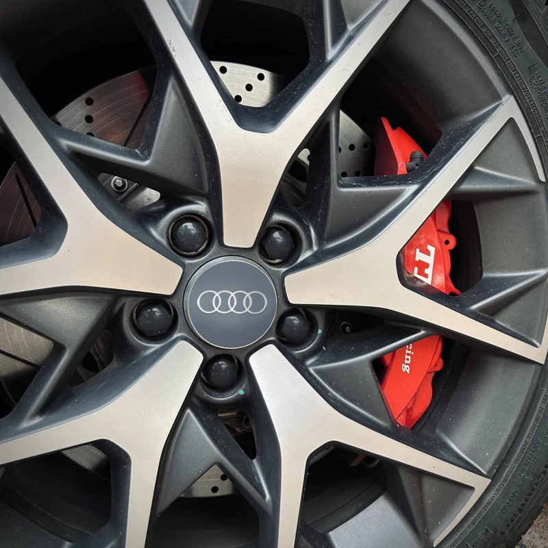 Car Wheel Center Hub Caps Stickers Auto Rim Cover Accessories for Audi S line RS Quattro A3 A4 A6 A5 Q5 A1 Q7 Q3 Q2 4Pcs