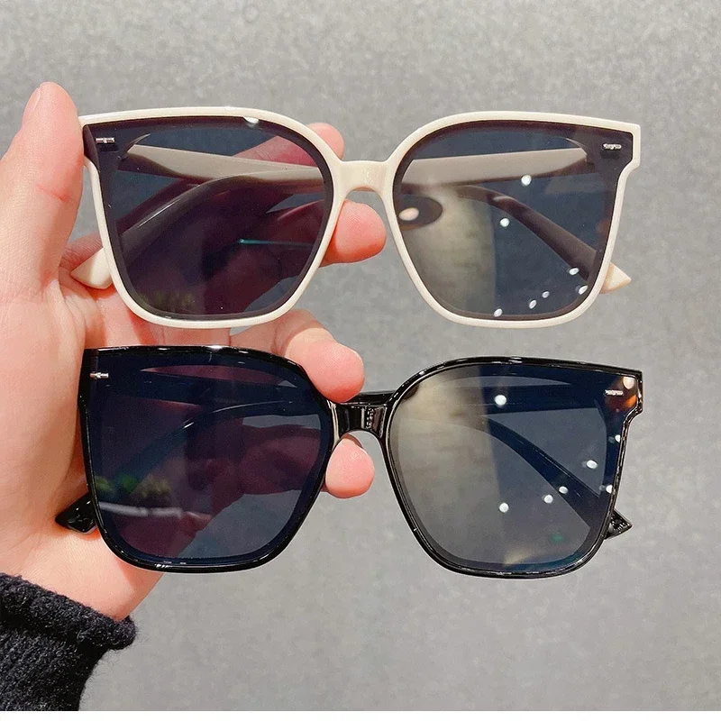 

New Internet Celebrity With The Same Ins-style Sunglasses Retro Trend Slimming UV-resistant Sunglasses