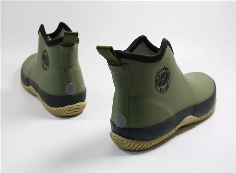 Men's Slip-on Rain Boots Waterproof Rubber Ankle Boots Outdoor Casual Fishing Boots Students Rain Shoes Male Platform Booties