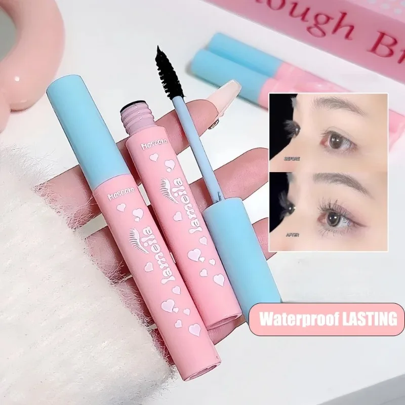 Mascara waterproof a lunga durata per ciglia curve e volumizzate_voghion.com