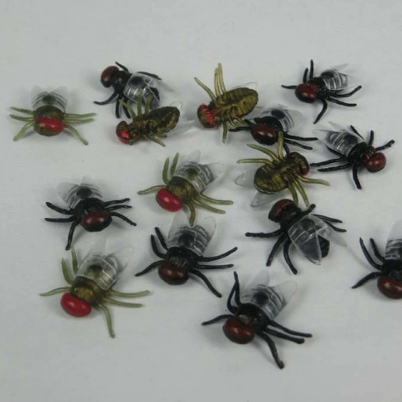50Pcs Funny Animal Models Fake Flies Plastic Simulated Insect Fly Bugs Scary Disgusting Joke Toys Prank Halloween Party Favors Prank Toys Joke Toys