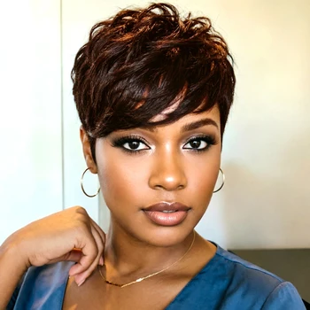 Parrucca Pixie Cut in Capelli Umani, Parrucca Corta a Strati per Donne, Capelli Umani Brasiliani, Interamente Realizzata a Macchina