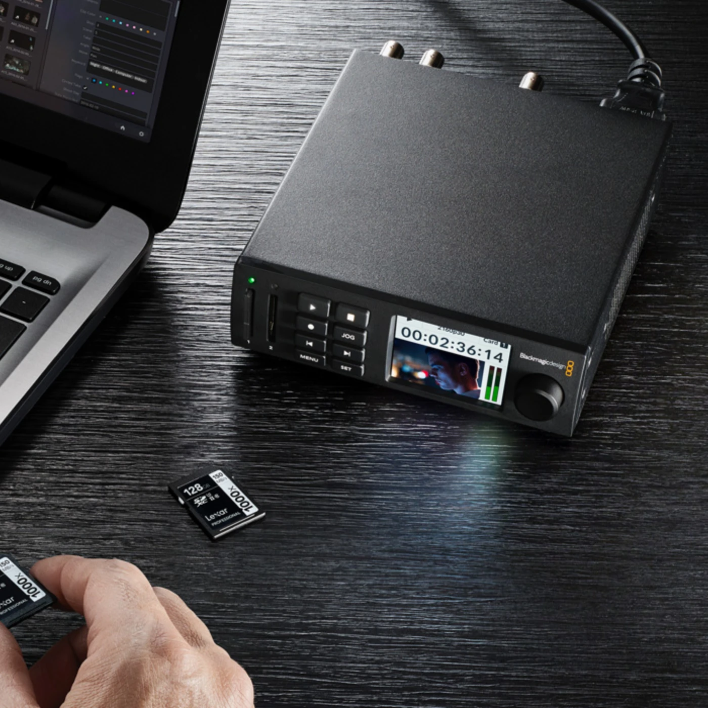 

BMD mini mini black magic hyperdecktudio mini sd/uhs-ii dual card video recorder