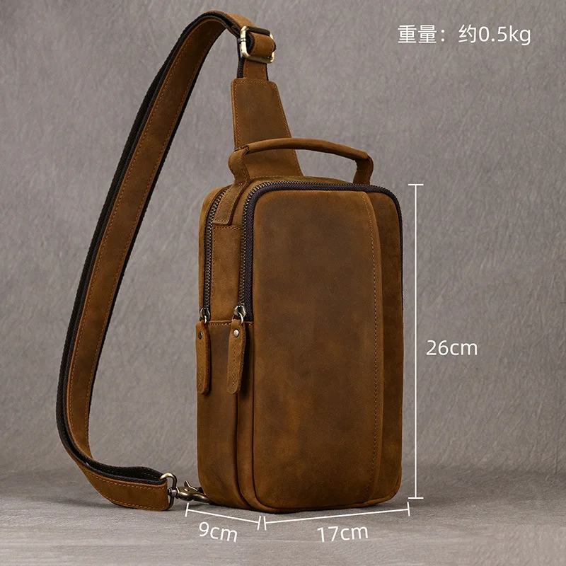 Рисунок 3 - Нагрудная сумка из кожи Крейзи Хорс