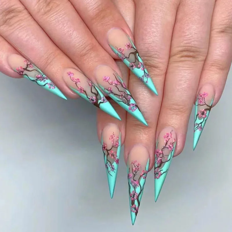 Luxury Light Blue Plum Flower Unghie Finte Cinesi Extra Long Stiletto Full Cover Finito False False Art Nail Con Colla Manicure