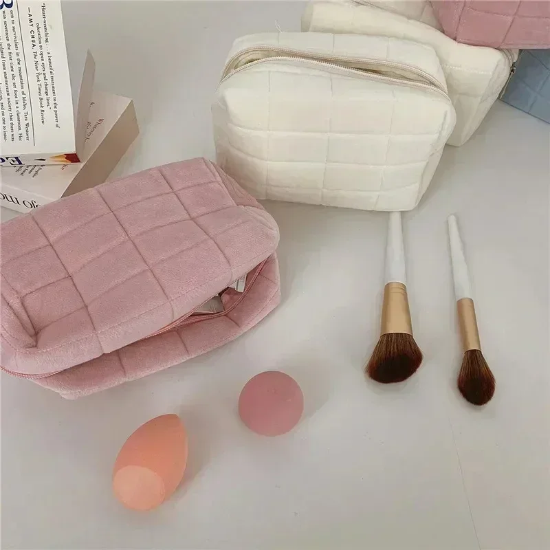 Large Solid Fur Cosmetic Storage Bag Women Zipper Makeup Organizer Handbag Stationery Pencil Case Travel Make Up Toiletry Punch