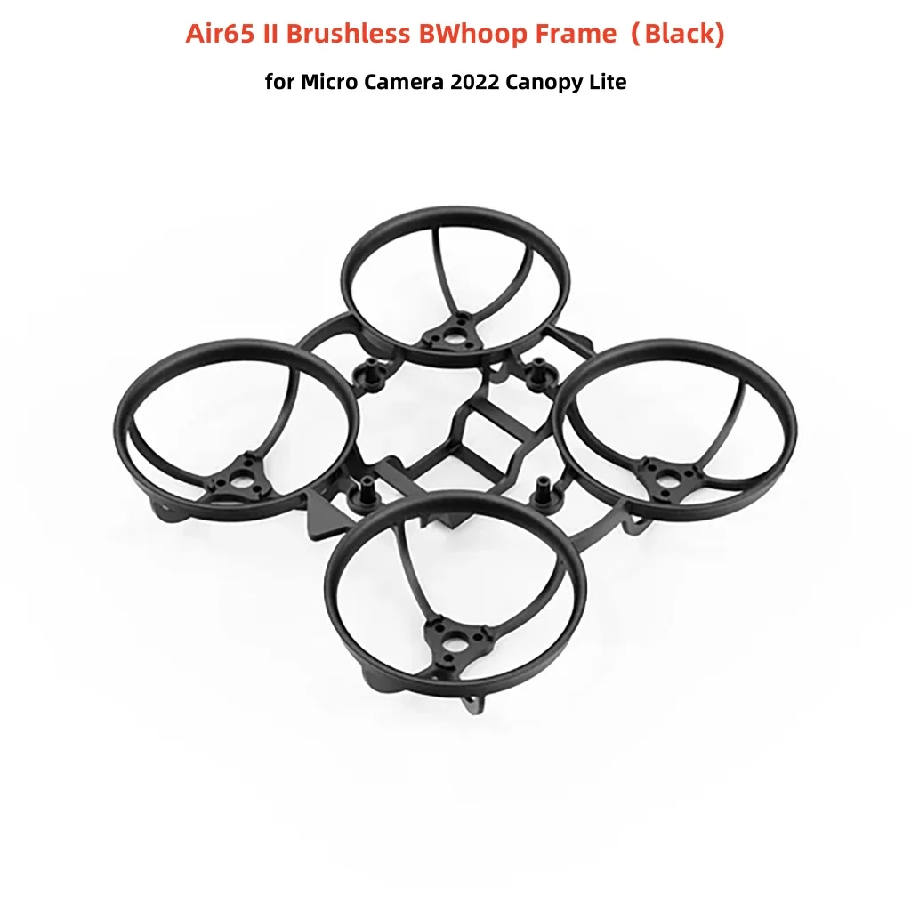 Drone FPV Micro BetaFPV Air75 II posé sur une main montrant sa légèreté