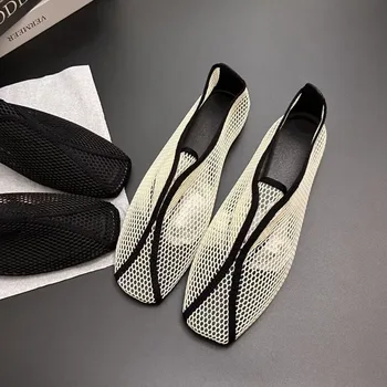 2026 Hollowed-out Mesh Sandals for Women - Summer One-Piece Square-Toe Flat Mary Jane Sandals 1
