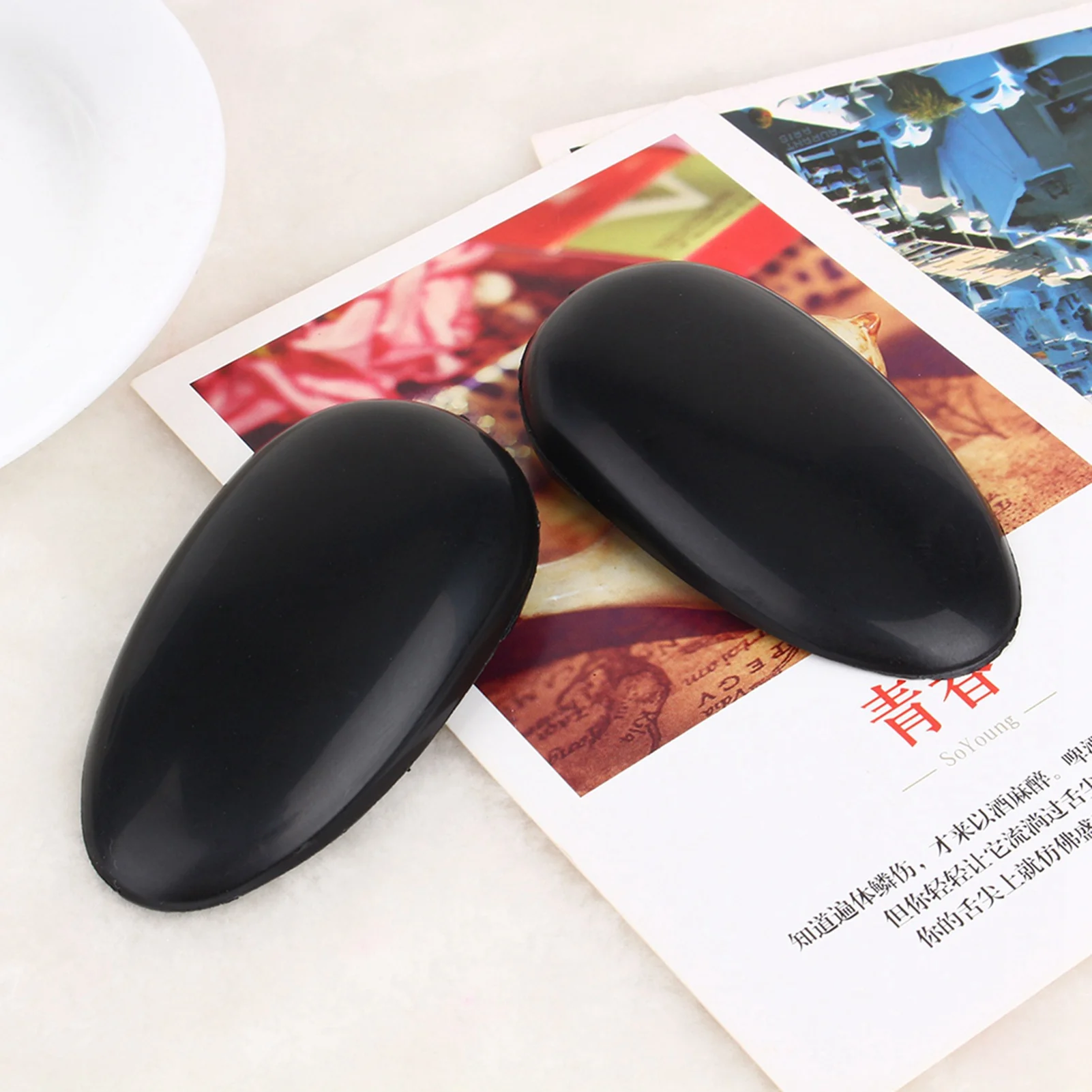 1Pairs Hair Dying Covers Hair Dye Earmuffs Ear Protectors Salon Covers Heat Protector Hair Dye Protectors 3