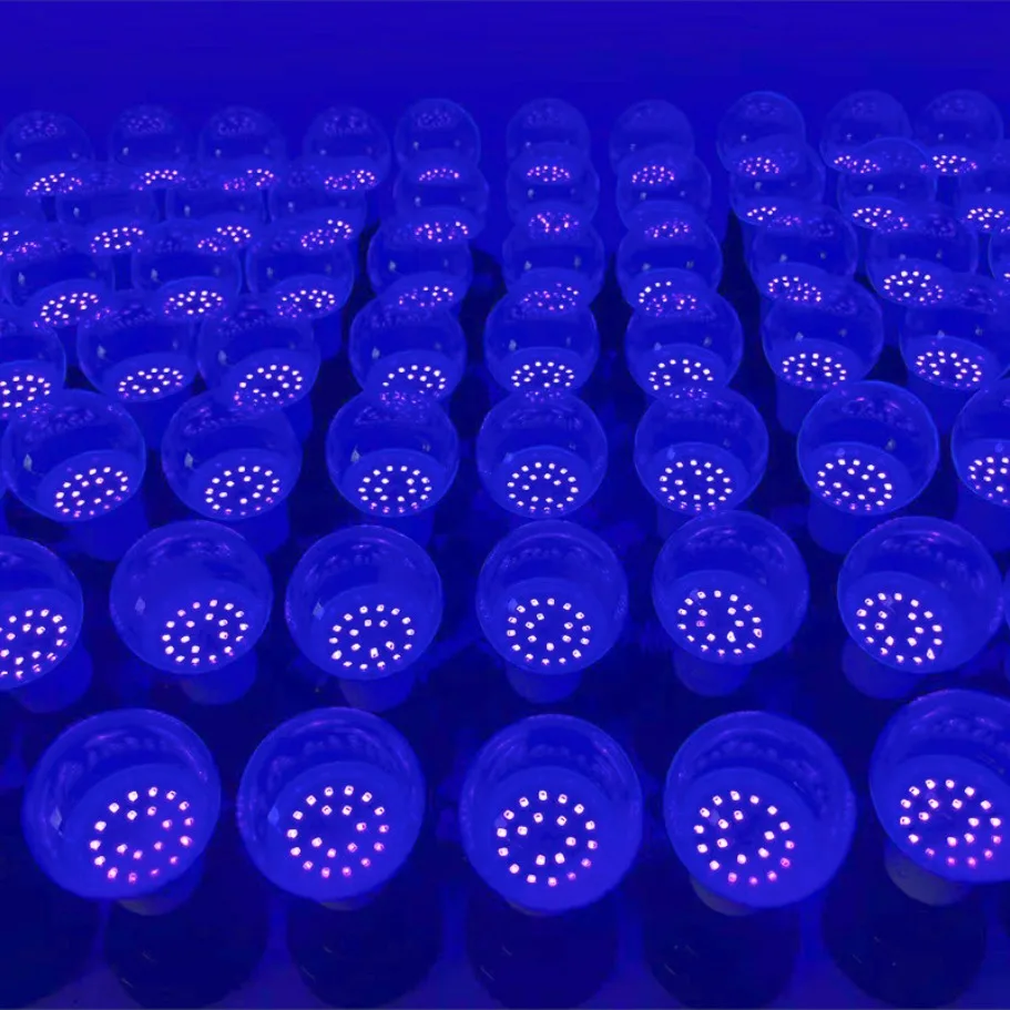 AvvRxx E27 12W UV 보라색 검은 전구 어둠 속에서 빛나는 파티 용품 파티 램프 블랙 라이트 바 형광 장식 전구