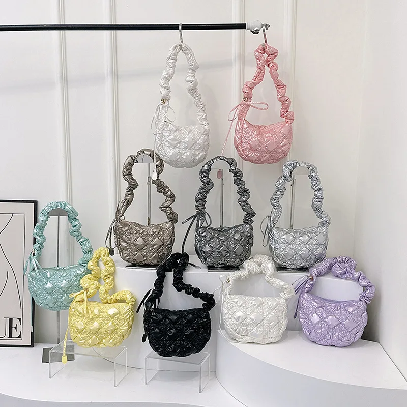 

South Korea's new cloud pleated small bag, square bag, down cotton jacket, versatile mini crossbody one shoulder women