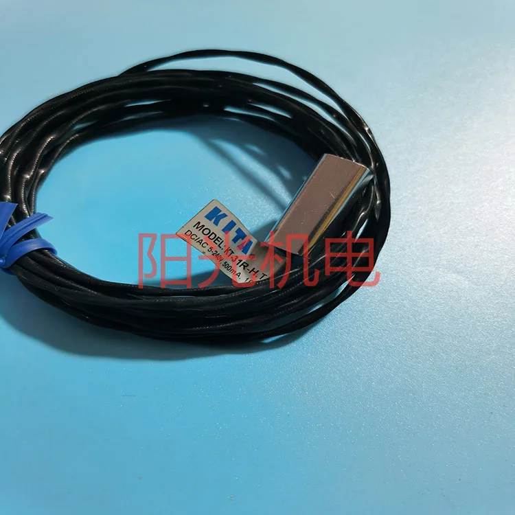 

Фотомагнитный датчик язычкового переключателя (длинный провод) AC DC 5-120V