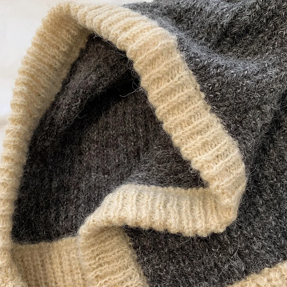 Japanese Retro Balaclava Hat Women Scarf Winter Hat and Neck Cold Proof Warm Knit Cap Female Fashion Color Matching Women\'s Hats