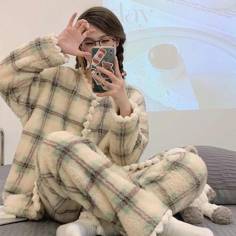 Winter plush 280g coral velvet pajamas women thickened pit cardigan flannel women's pajamas lace girls' home clothes suit