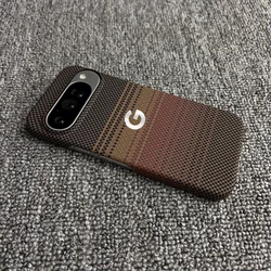 Retro Business Kevlar Carbon Fiber Magnetic Wireless Charging Cover - Google Pixel 9 Pro (Coffee)