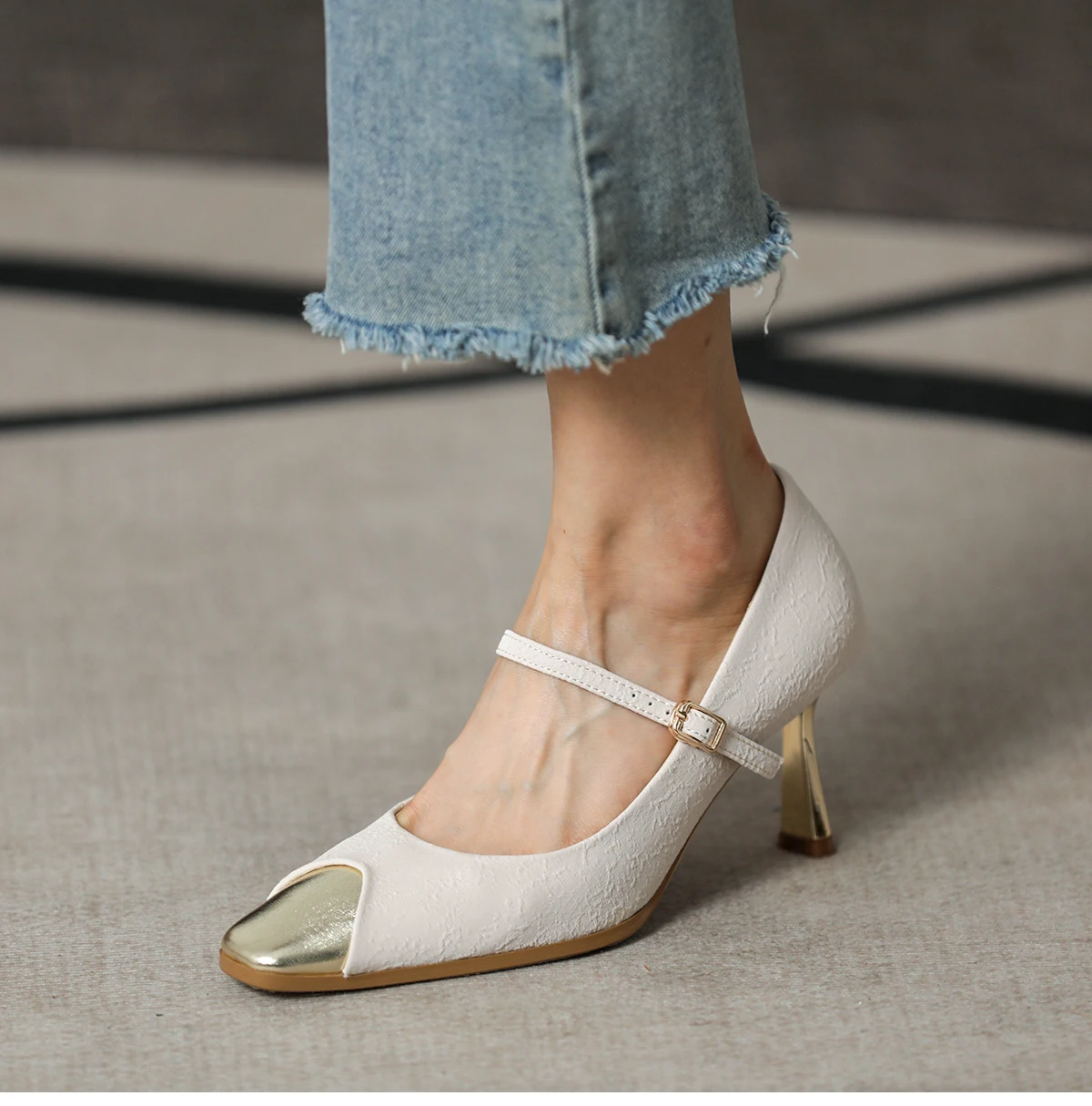 

One Strap Elegant Pumps Dress Prom Career Shoes 7 CM Pointed Toe Women Pumps Spring Autumn Elegant Patchwork Shoes